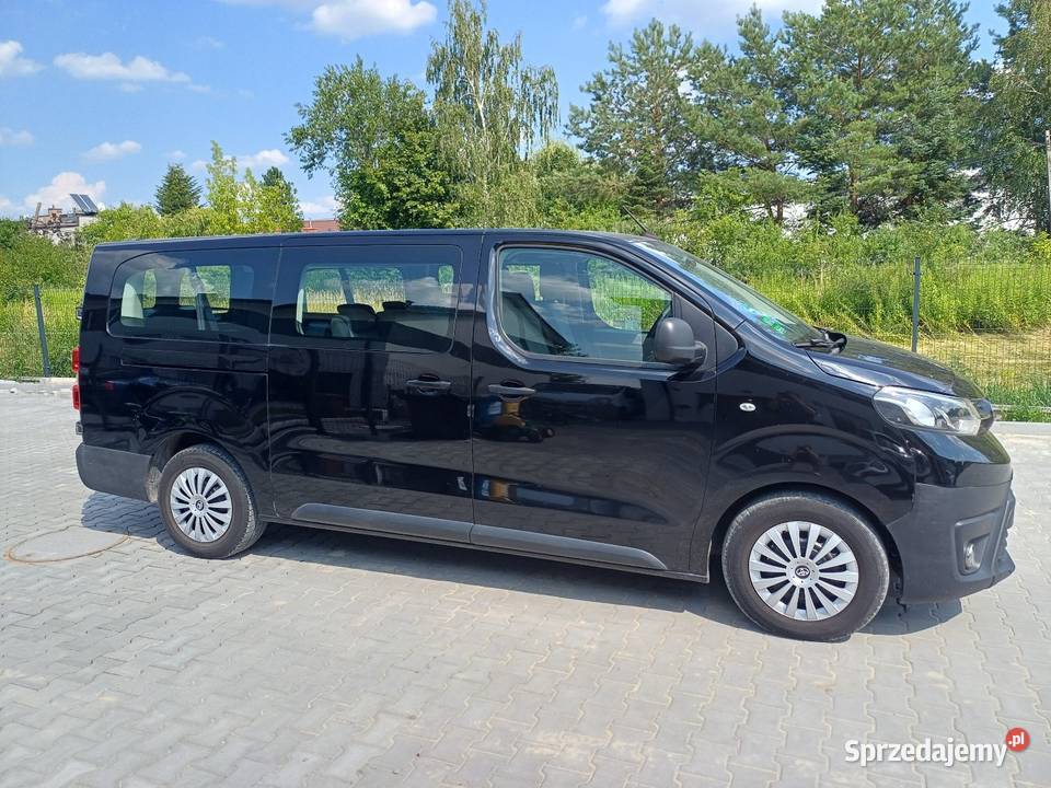 Toyota Proace Long 16 D4D 115 9 osób Kamera Rok produkcji 2018 mazowieckie Magdalenka