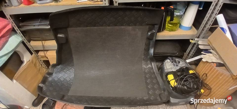 dywanik wkład mata korytko bagażnika Audi A4 I Mysłowice sprzedam