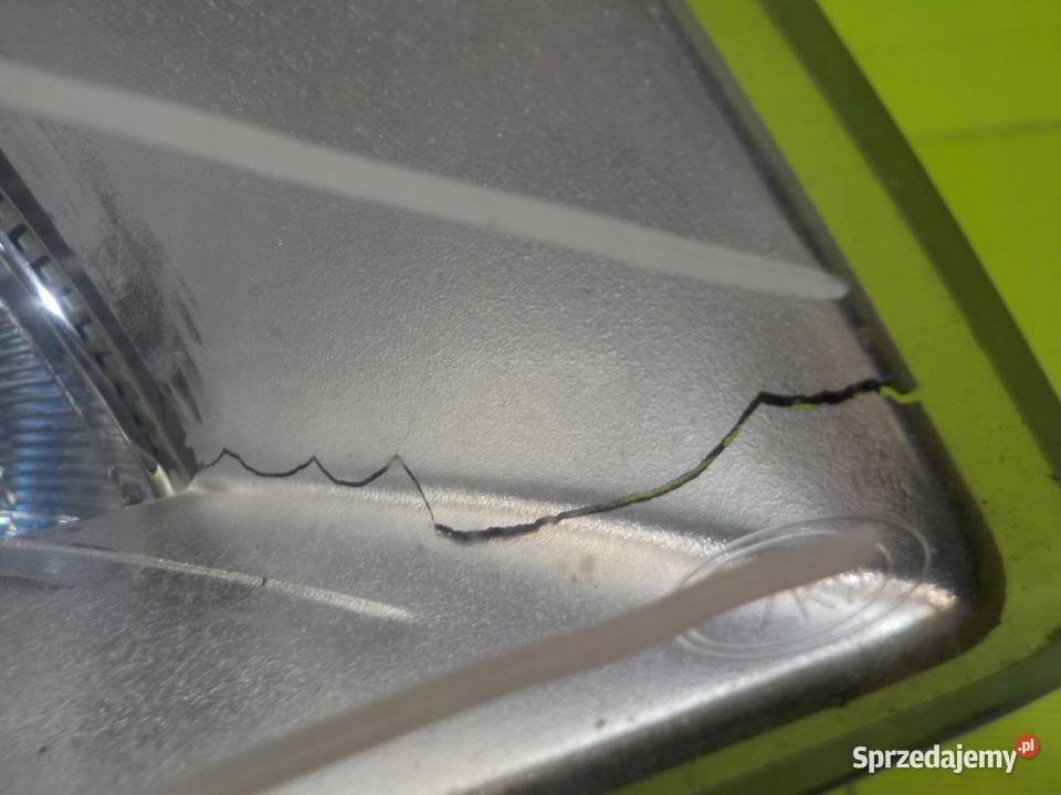 VOLVO S80 II 08r lampa prawa przod XENON Suków