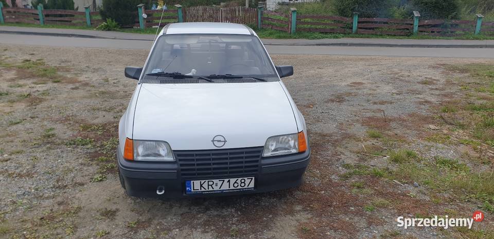 Opel kadett 14 benzyna zamiana 90KM Kraśnik sprzedam