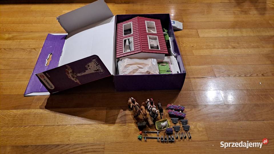 Sprzedam dziecięcą zabawkową stadninę koni mazowieckie Otwock