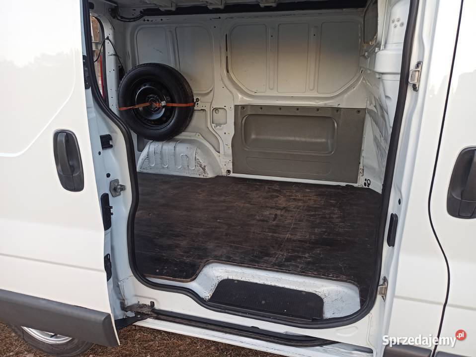Renault Trafic 2007 20 świętokrzyskie Ostrowiec Świętokrzyski sprzedam