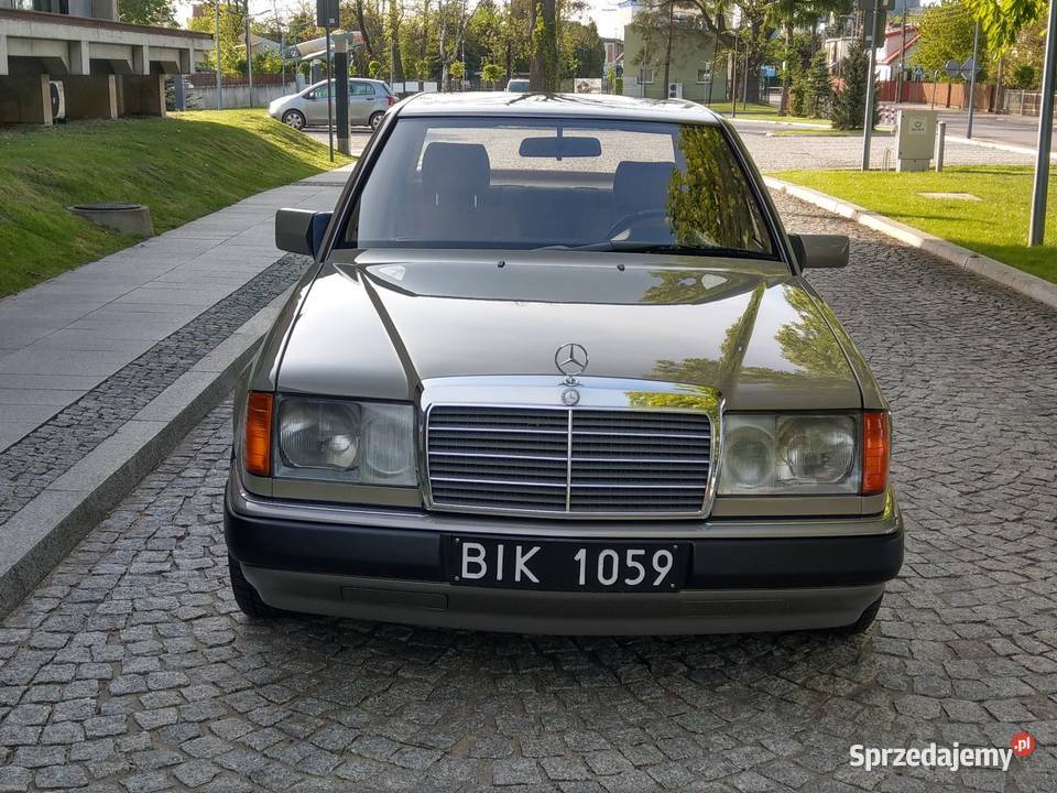 Mercedes W124 250D