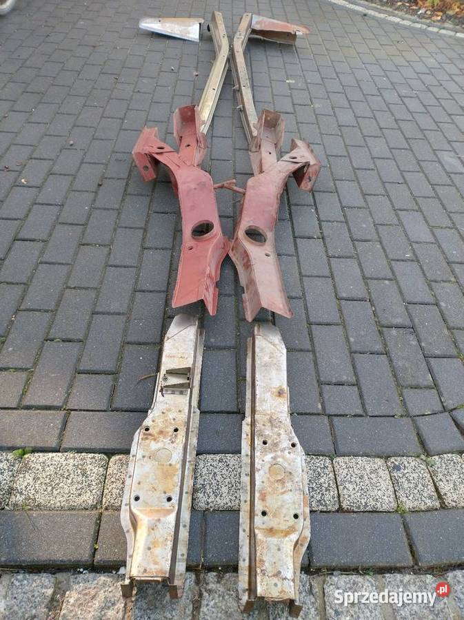 Fiat 125p buty podłużnice hokeje łukowe końcowe Rok produkcji 1980 Stare Olesno