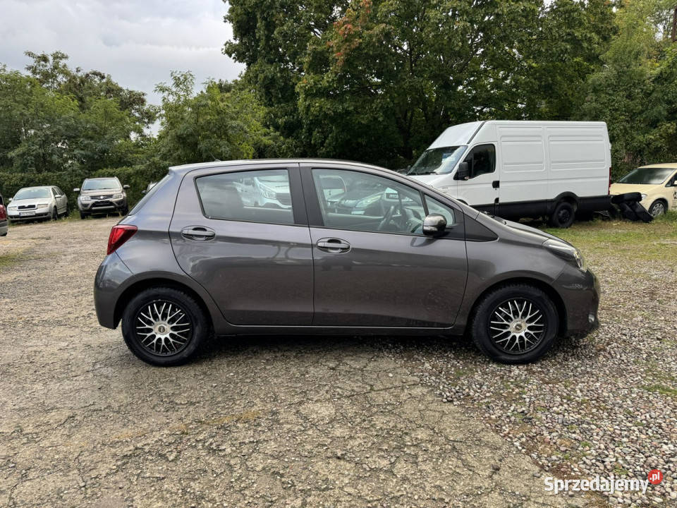Toyota Yaris gniazdo AUX Szczecin