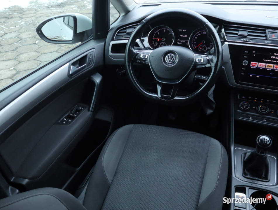 VW Touran 16 TDI 4/5