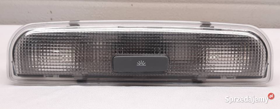LAMPKA OŚWIETLENIE KABINY AUDI A3 8P 8P0947111A Mielęcin