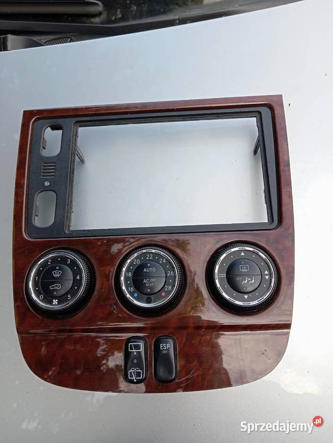 Ramkapanel sterowania klimy MB W 211 z 2008r Siedlce