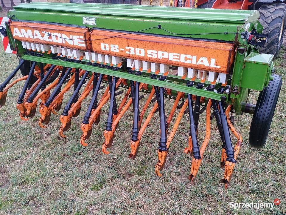 Siewnik zbożowy 3m Amazone D8 specjal 30 Sieradz