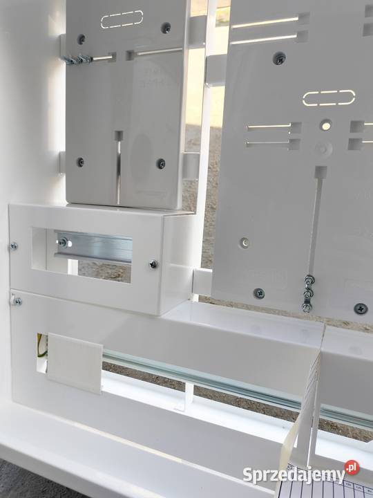 Rozdzielnia elektryczna nowa