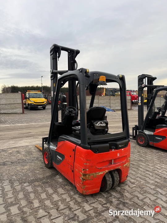 wózek widłowy elektryczny LINDE E1402 EVO 620m Działoszyn