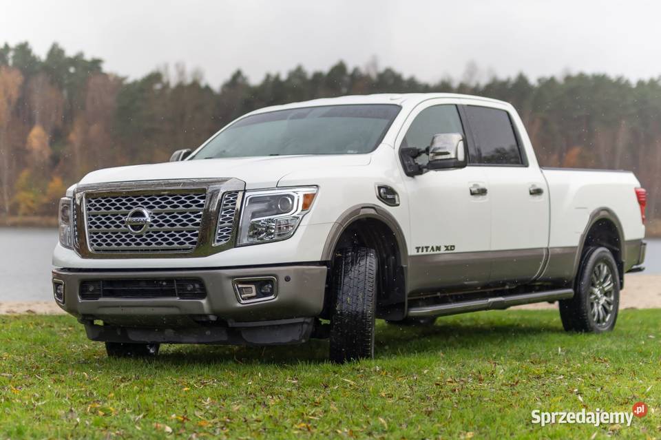 Nissan Titan Platinium 5,0 turbodiesel Cummins