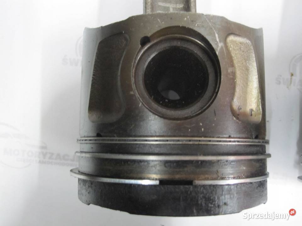 Opel ASTRA 20 CDTI 160 12R TŁOK KORBOWÓD