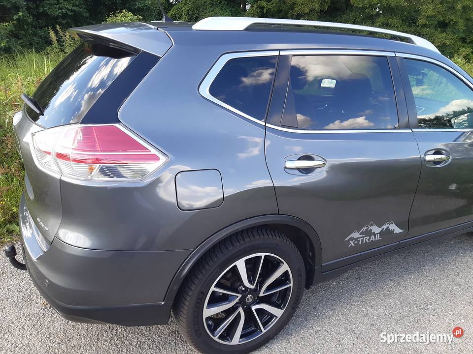 Nissan Xtrail T32 ladny niski przebieg diesel Leszno sprzedam