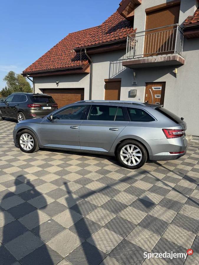 Skoda Superb 2018 18 benzyna przebieg 160 kujawsko-pomorskie Ciechocinek sprzedam
