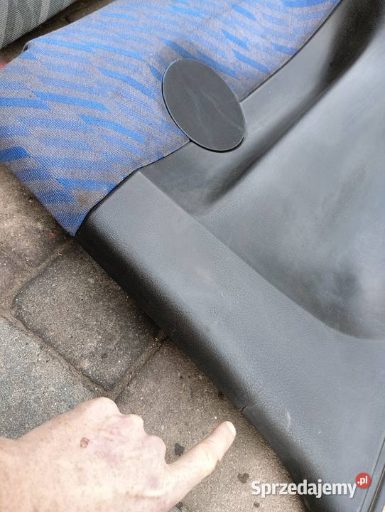 Opel calibra tylne boczki tapicerka c20xe c20let osobowe dolnośląskie Wiązów sprzedam