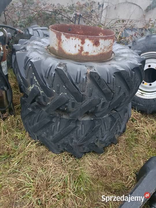 Koło Manitu Deci John Deere 400 70 24
