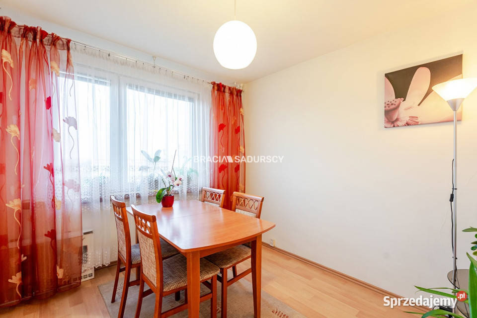 Mieszkanie 557m2 3 pokoje Kraków Podedworze