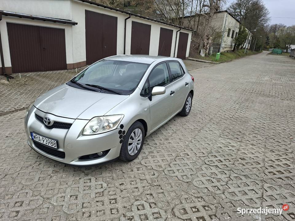 Toyota auris 2007 14D 90 elektrycznie ustawiane fotele Ryki