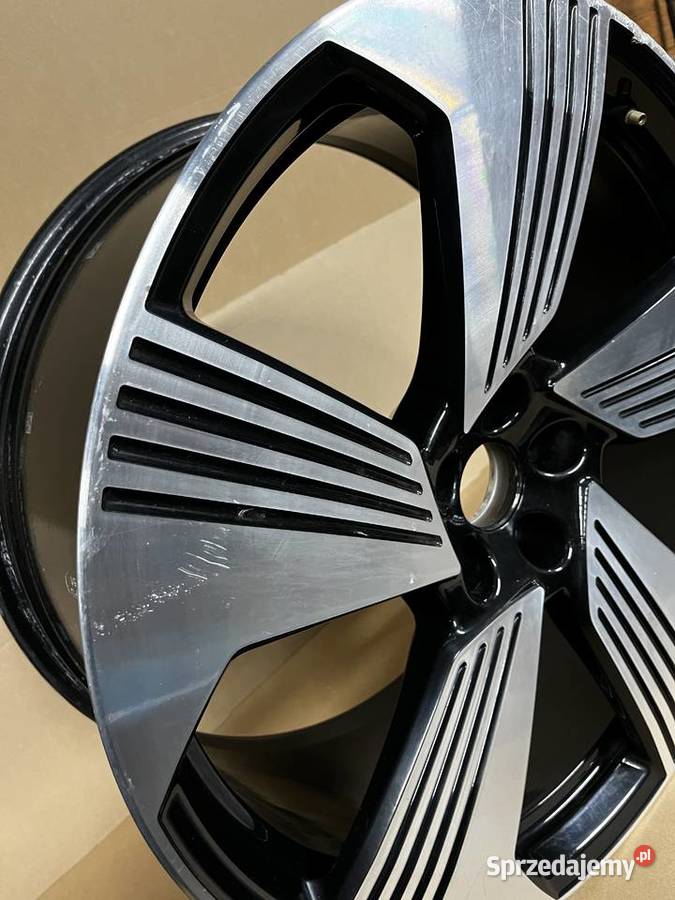 Felga Audi etron 4KE601025AC 5x112 95Jx21 ET36 Audi OE Samochodowe Gostyń