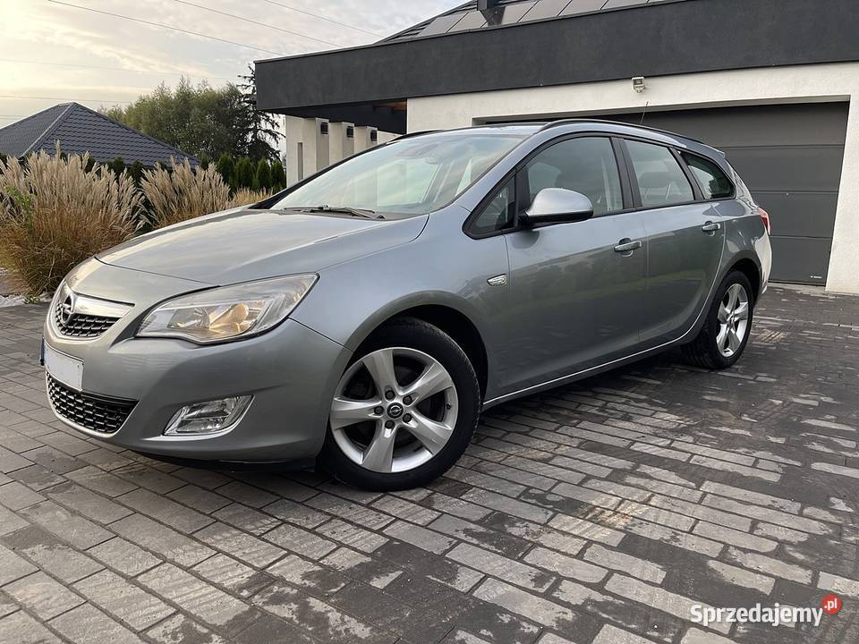 2011 Opel astra j 17 cdti 110 279000 serwis nowy Płock