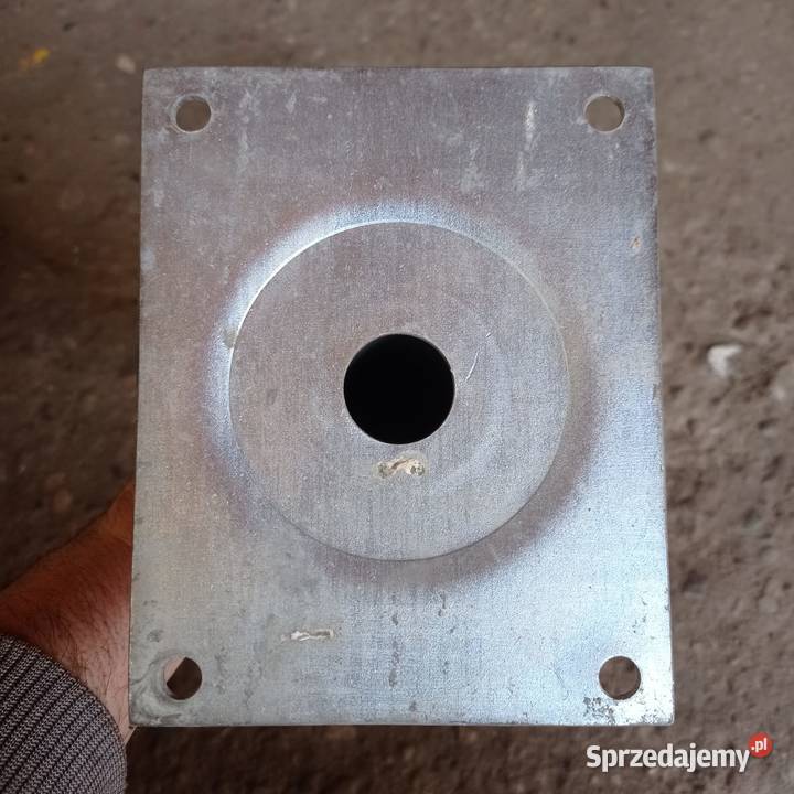 Uchwyt Antenowy Ścienny Kątowy Kamień Pomorski