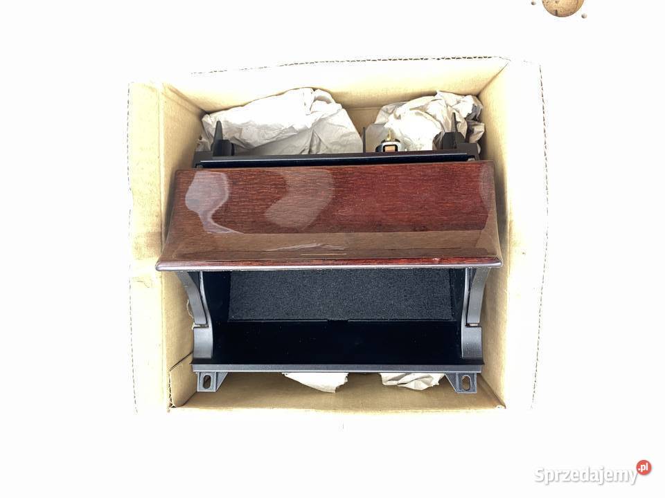 Nowa obudowa radia W210 2106803252 Gdynia