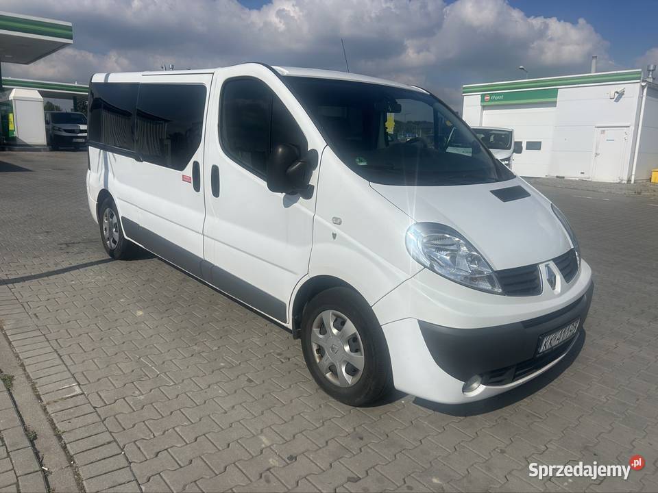 Renault Trafic I Lift 9 osób Long 2013 20 Dci 115KM