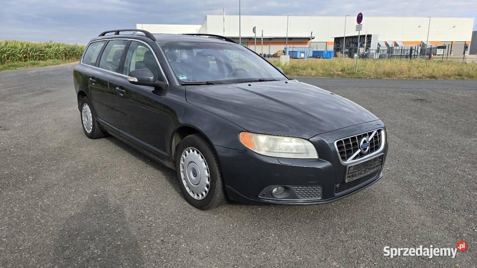 Volvo v70 24 D5 uszkodzona głowica Kielce sprzedam