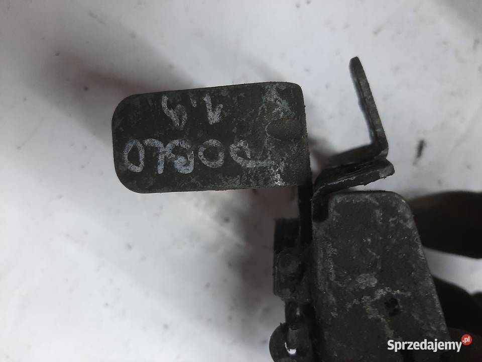 Fiat Doblo 1 zamek maski pokrywy silnika Ksawerów sprzedam