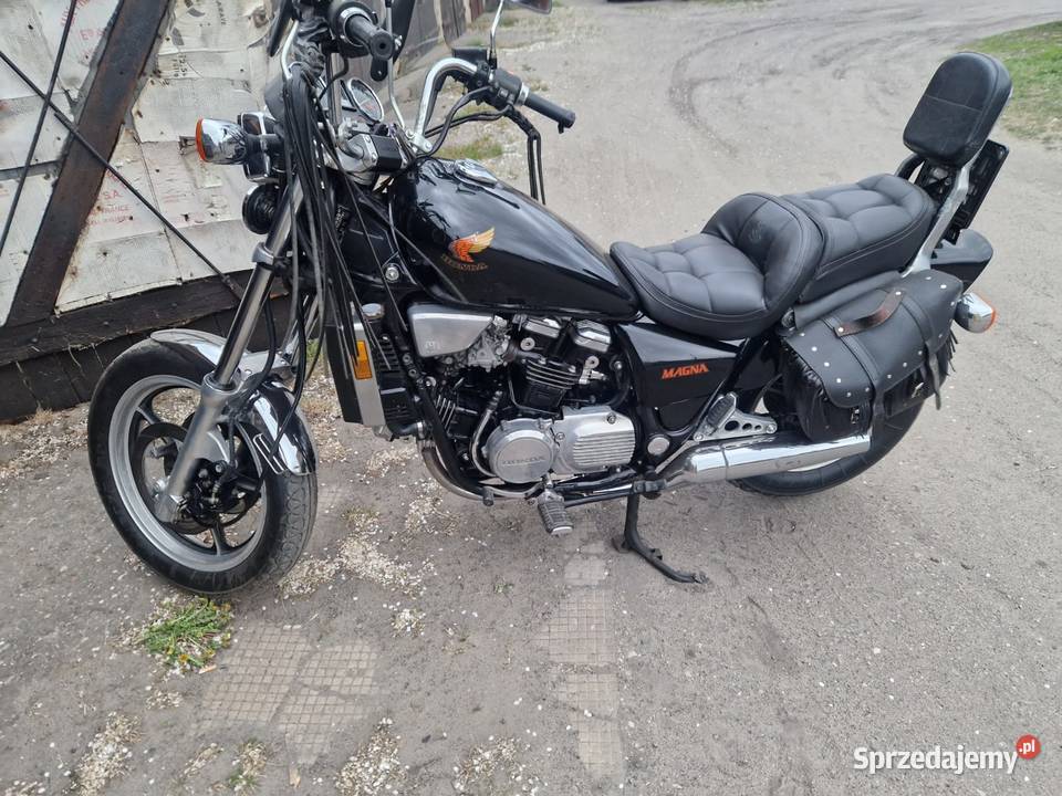 Honda Magna V4 Wersja USA 92 Tuchola sprzedam