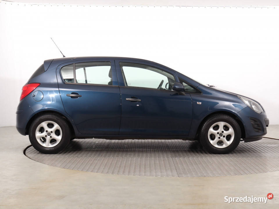 Opel Corsa 12 wielofunkcyjna kierownica śląskie Katowice sprzedam