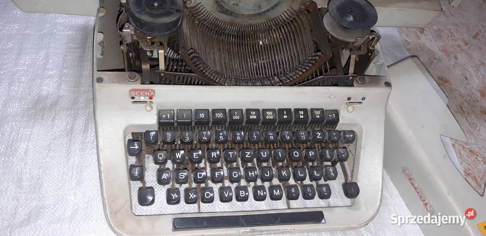 Maszyna do pisania Łucznik PRL Vintage Kostomłoty Drugie