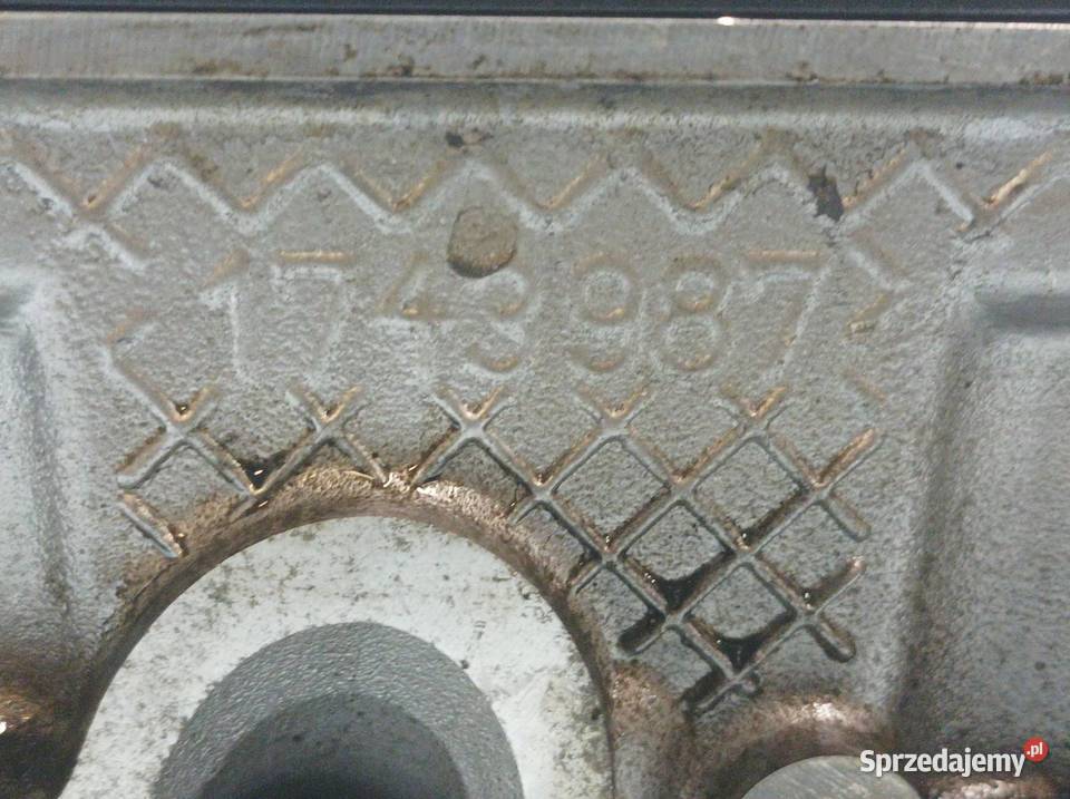 GŁOWICA KOMPLETNA 1743987 19 8V Bmw Seria 3 IV