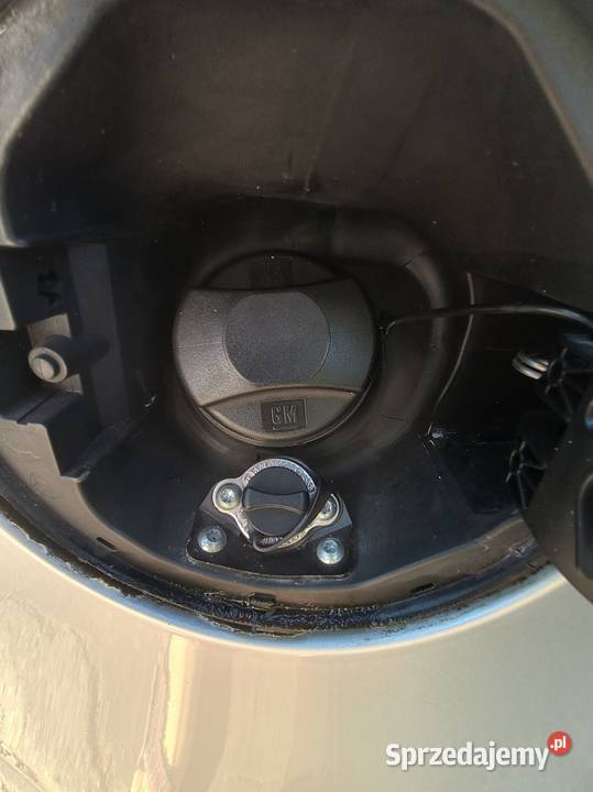 Meriva salon fabryczna LPG 64 przesuwane tylne benzyna+LPG Warszawa