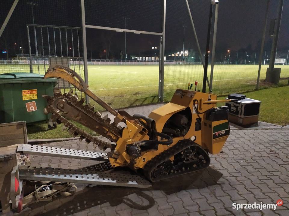 Koparka łańcuchowa Vermeer RTX250 na gąsienicach Goszczyn
