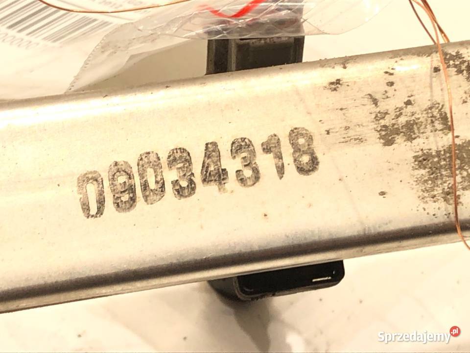 LISTWA WTRYSKOWA HYUNDAI i30 16 120