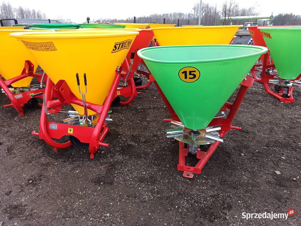 Rozsiewacz do nawozów 1tarczowy Lejek 300 l 500 Rozsiewacze nawozów Wieruszów