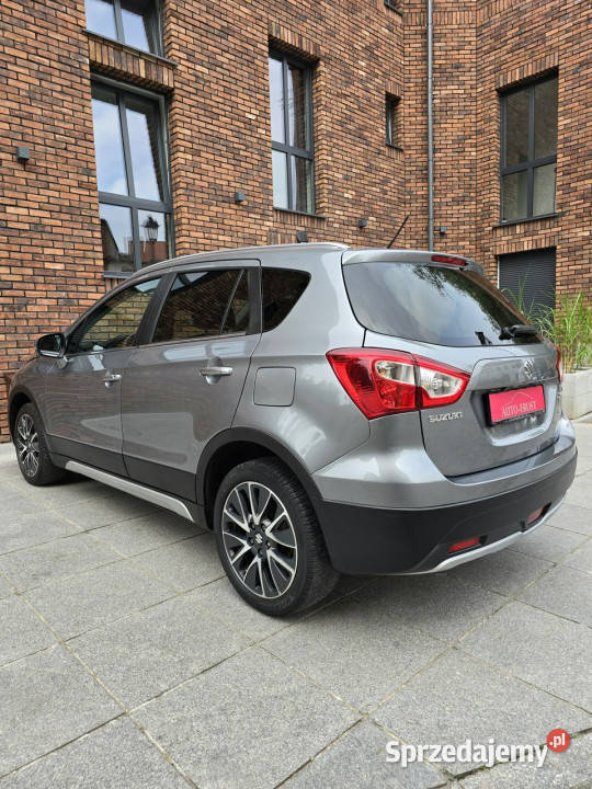 Suzuki SX4 SCross Suzuki SX4 SCross 16 Rywałd