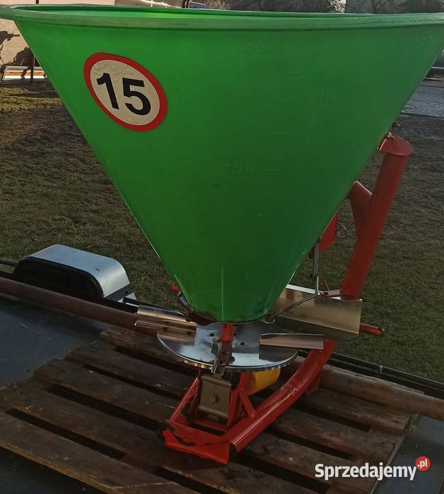 Rozsiewacz do nawozów lejek Przeworsk