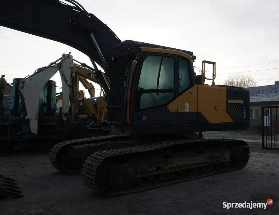 Koparka gąsienicowa Volvo EC 220E 2015 Koparki świętokrzyskie Jeziorko