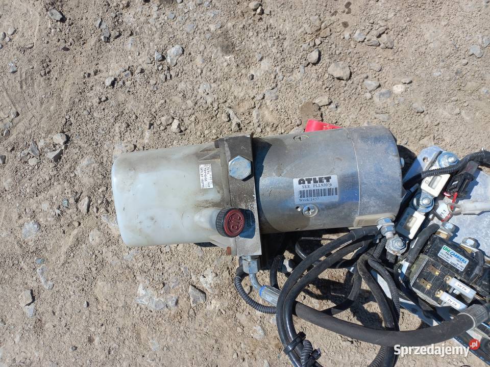 Pompa hydrauliczna 24v ze zbiornikiem wywrotu Części samochodowe lubelskie Piaski sprzedam