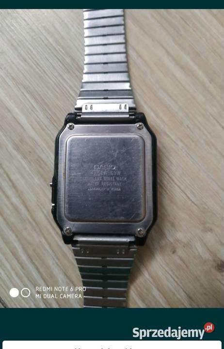 Zegarek z kalkulatorem Casio