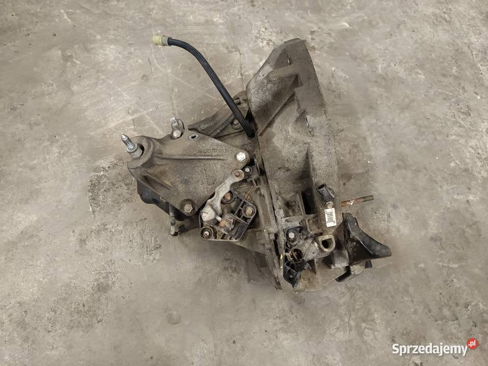 Skrzynia biegow renault 15 dci k9k rozrusznik z Bychawa sprzedam