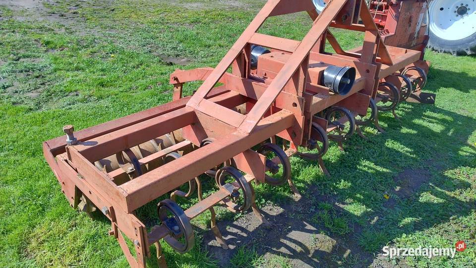 Agregat Uprawowo Siewny 3 m Wał Packera Agregaty wielkopolskie Kowale Pańskie