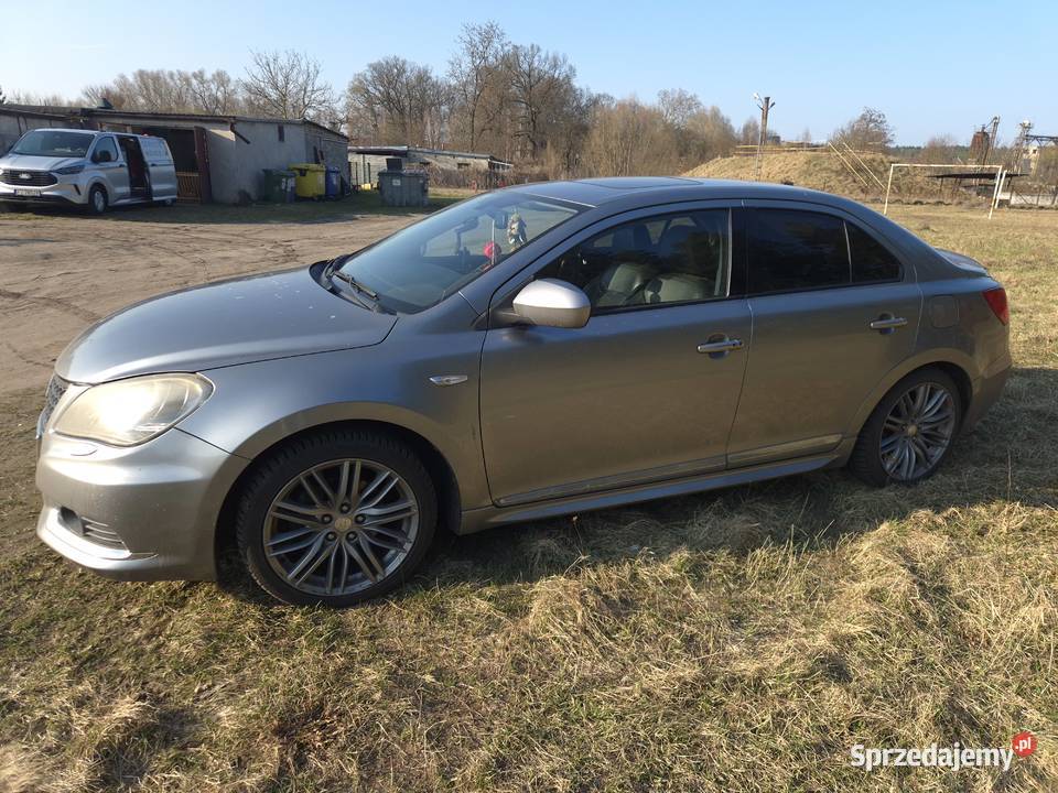 Suzuki Kizashi Sport 24 L LPG komputer pokładowy Otyń