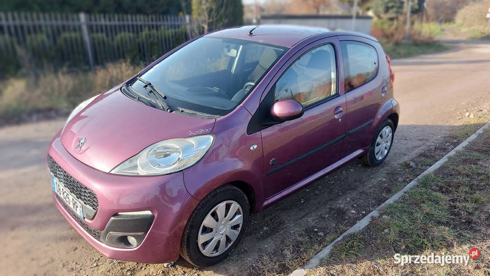 Peugeot 107 nawigacja klimatyzacja benzyna