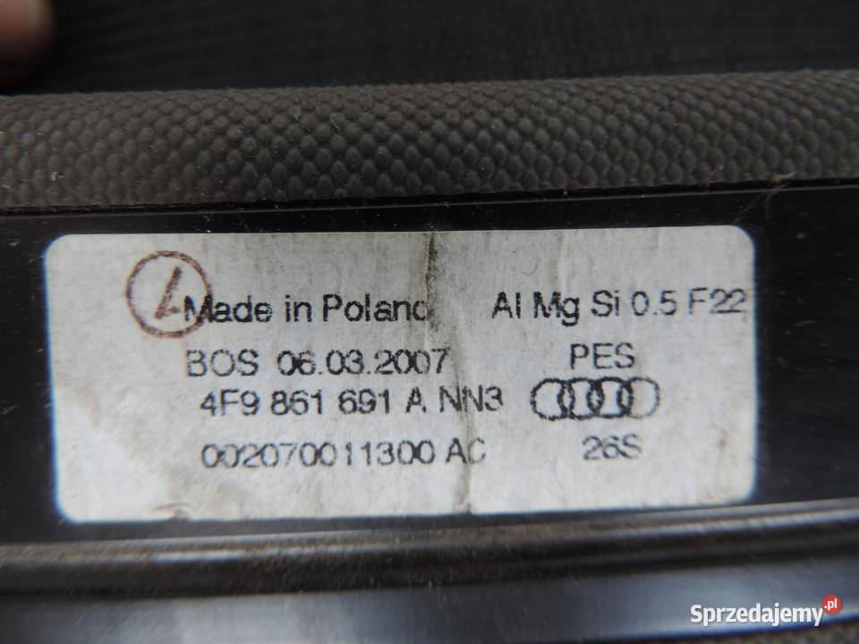 AUDI A6 C6 4F9861691A NN3 SIATKA PIONOWA