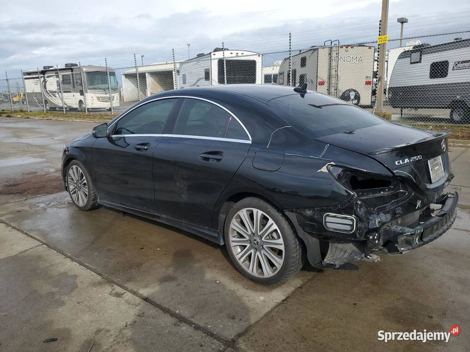 2017 MERCEDESBENZ CLA 250 Częstochowa sprzedam