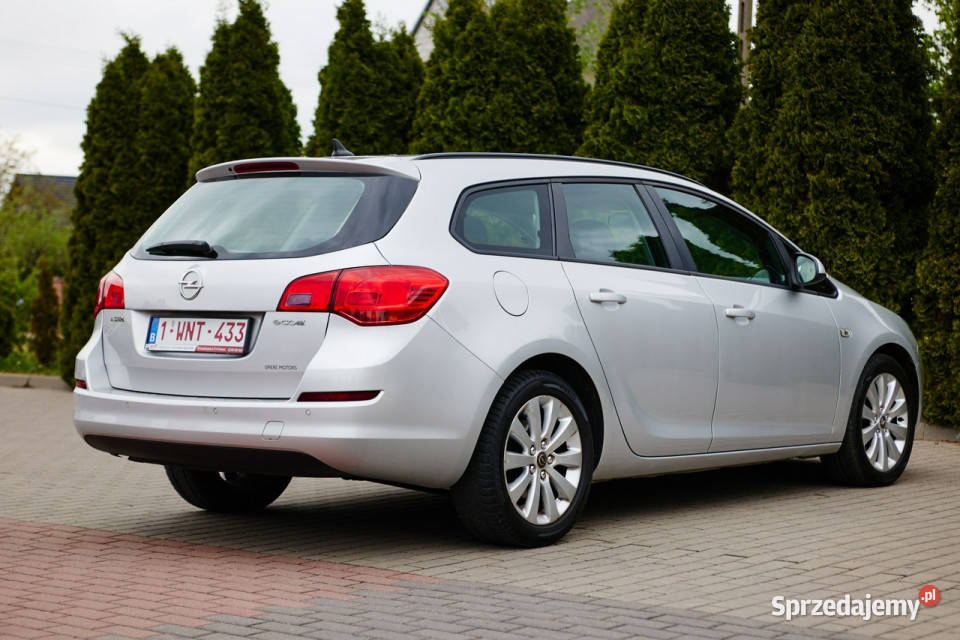 Opel Astra Sports Tourer J 20092019 Rzekuń